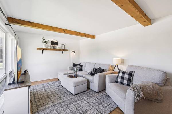 516 Clover Lane, Fort Atkinson, WI 53538