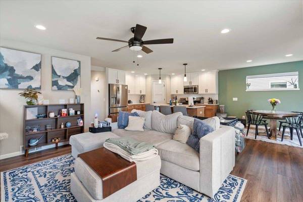 1252 Merry Blossom Lane, Verona, WI 53593