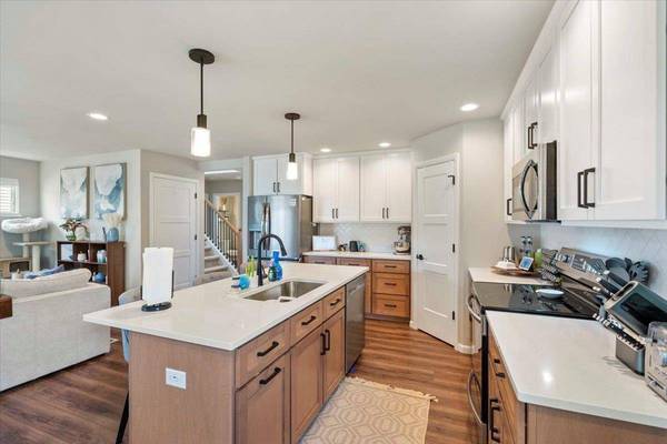 1252 Merry Blossom Lane, Verona, WI 53593