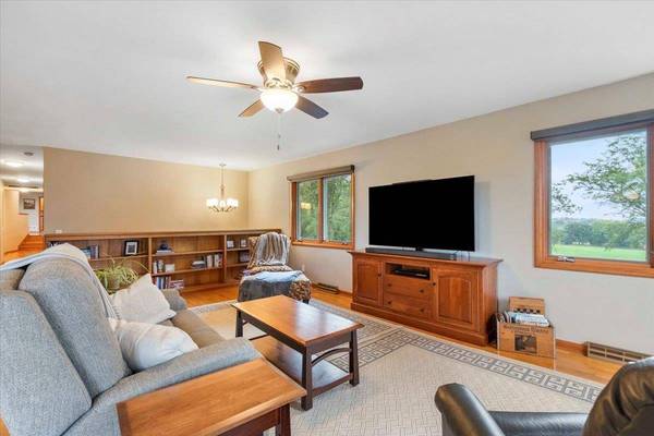 7814 County Road A, Verona, WI 53593