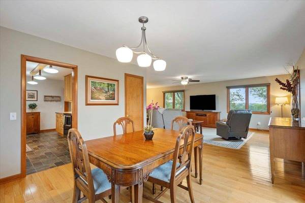 7814 County Road A, Verona, WI 53593