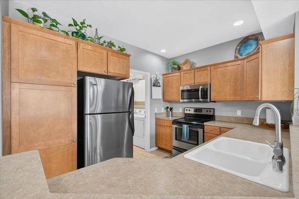 40 Keystone Way #39, Fitchburg, WI 53711