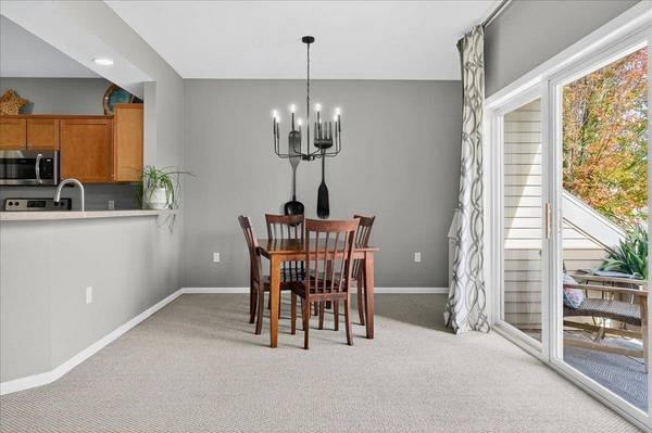 40 Keystone Way #39, Fitchburg, WI 53711