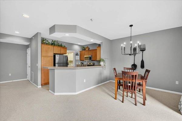 40 Keystone Way #39, Fitchburg, WI 53711