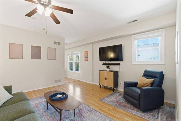 2218 Regent Street #2, Madison, WI 53726