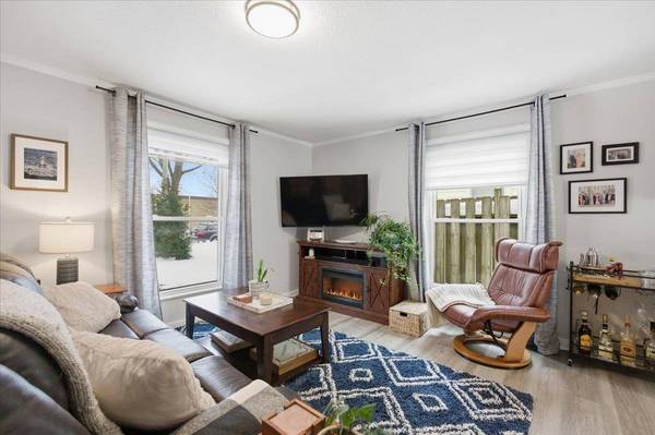 4218 Warwick Way, Madison, WI 53711