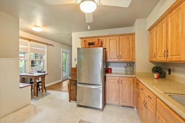 5301 Pheasant Hill Road, Monona, WI 53716