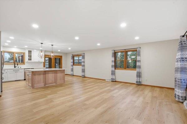 5566 Mary Lake Road, Waunakee, WI 53597