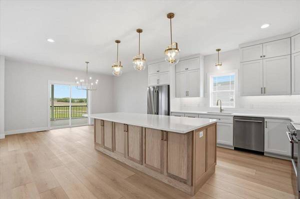 567 Morning Cove Circle, Verona, WI 53593