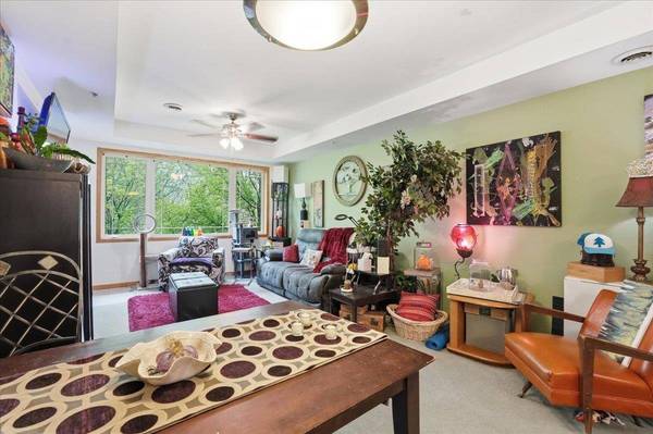3001 Stratton Way #206, Madison, WI 53719