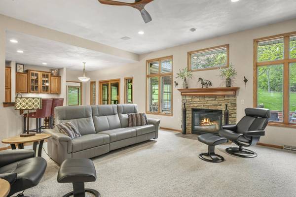 7622 N Orchard View Drive, Evansville, WI 53536