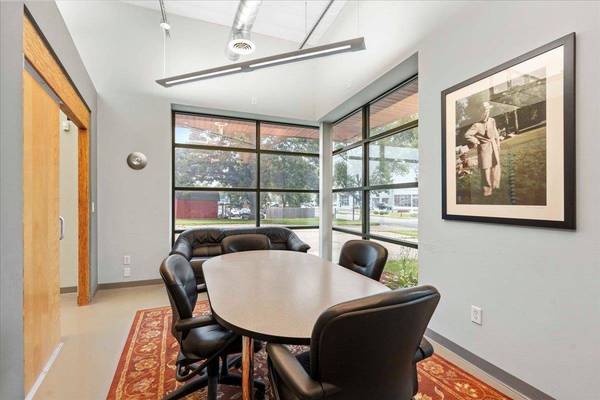 1225 Greenway Cross, Madison, WI 53713