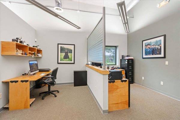 1225 Greenway Cross, Madison, WI 53713