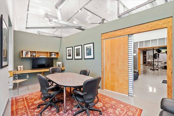 1225 Greenway Cross, Madison, WI 53713