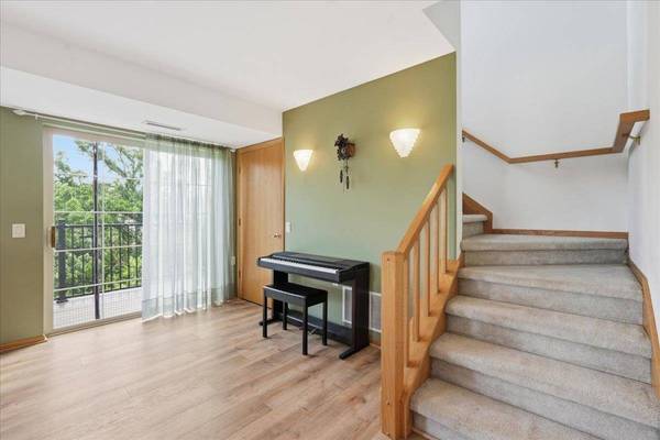 3027 Stratton Way, Madison, WI 53719