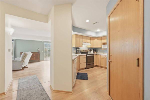 3027 Stratton Way, Madison, WI 53719