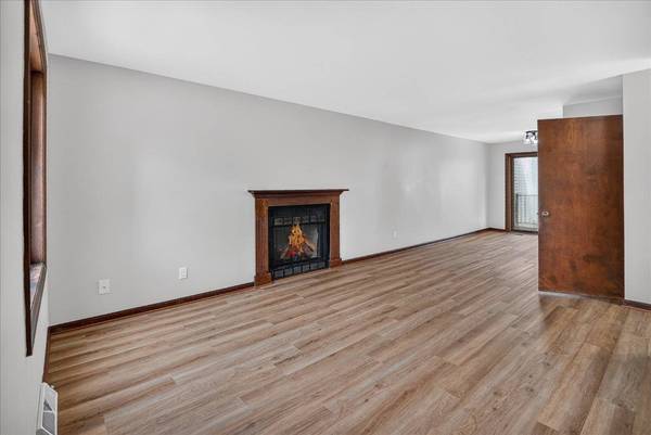 6866 Park Ridge Drive, Madison, WI 53719