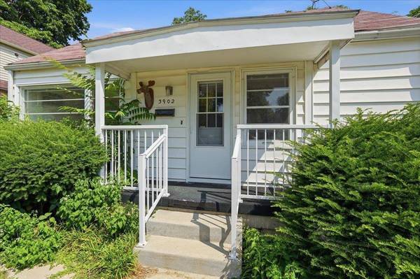 3902 Winnemac Avenue, Madison, WI 53711