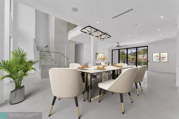 948 Banyan Drive, Delray Beach, FL 33483