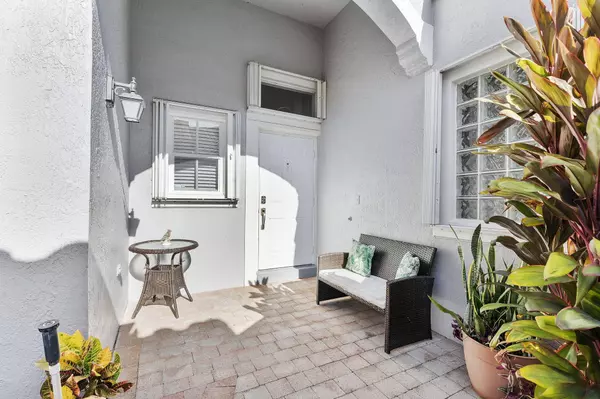 7143 Whitfield AVE, Boynton Beach, FL 33437