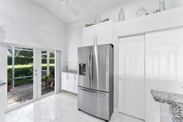 7143 Whitfield AVE, Boynton Beach, FL 33437