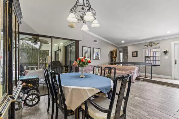 21665 Sutters LN, Boca Raton, FL 33428