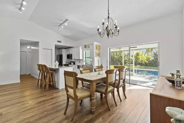 836 NW 9th WAY, Boynton Beach, FL 33426