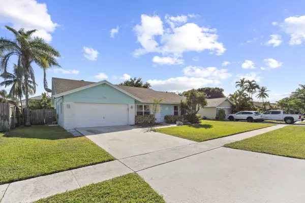 836 NW 9th WAY, Boynton Beach, FL 33426