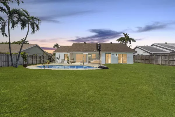 836 NW 9th WAY, Boynton Beach, FL 33426