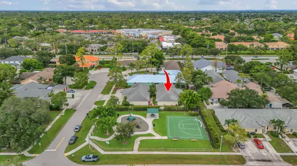14010 Veronica CT, Wellington, FL 33414