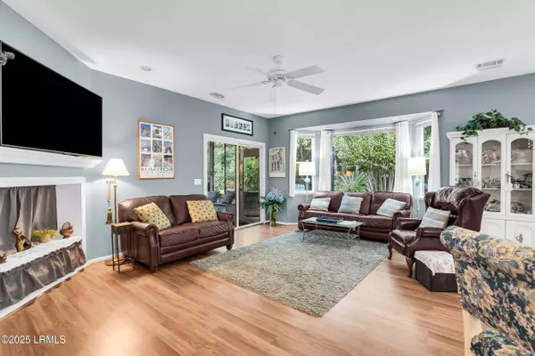 35 Broughton CIR Circle, Bluffton, SC 29909