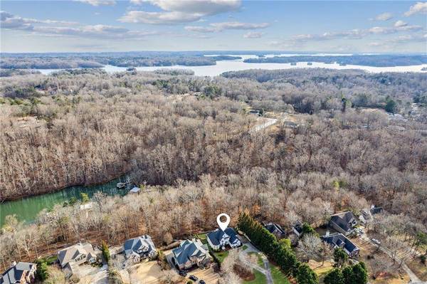 8625 Anchor On Lanier CT, Gainesville, GA 30506