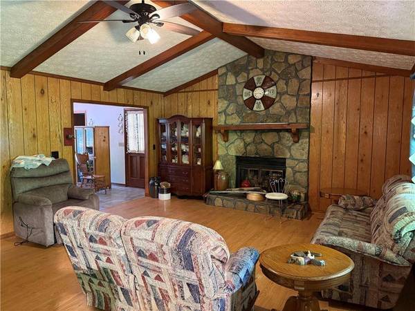 7260 Cox RD, Cumming, GA 30028