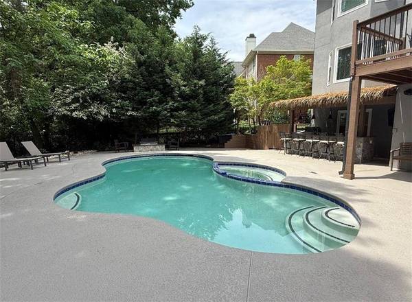 110 Keswick WAY, Alpharetta, GA 30022