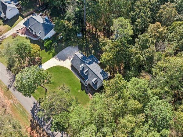 8310 Jensen TRL, Gainesville, GA 30506