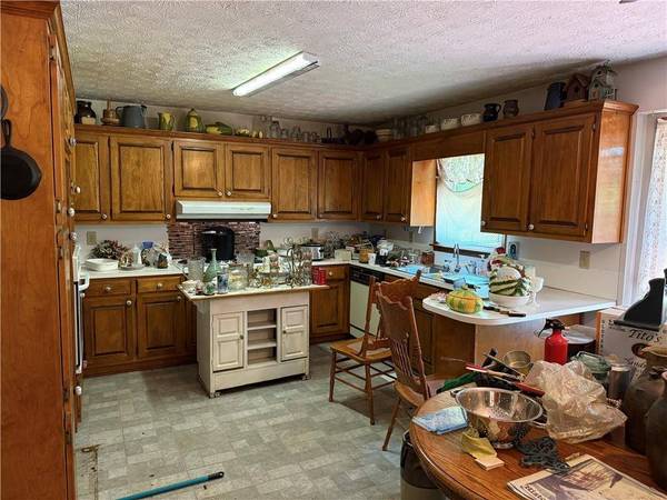 7260 Cox RD, Cumming, GA 30028