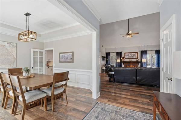 5040 Meadow Creek DR, Cumming, GA 30028