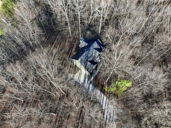 9240 Old Preserve TRL, Ball Ground, GA 30107