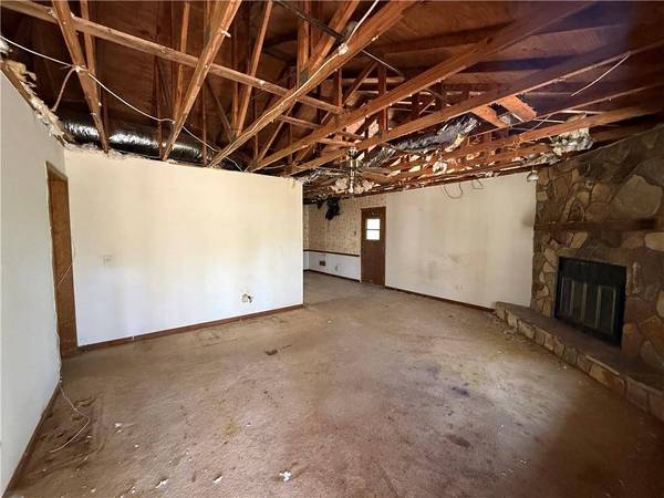 375 Strickland RD, Alpharetta, GA 30004