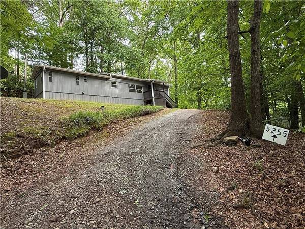 5255 Virginia AVE, Cumming, GA 30041