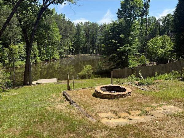 1195 Greenwood Acres DR, Cumming, GA 30040