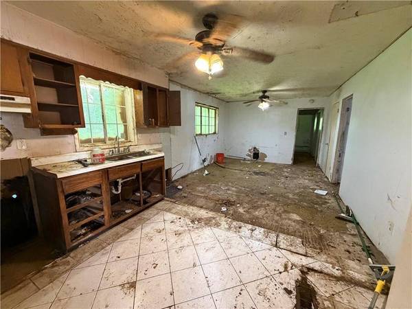 4593 Seward RD, Powder Springs, GA 30127