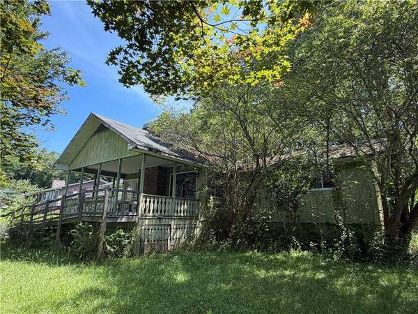 738 Hiawassee EST, Hiawassee, GA 30546