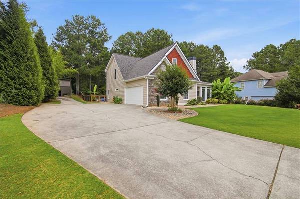3405 Pilgrim Mill RD, Cumming, GA 30041