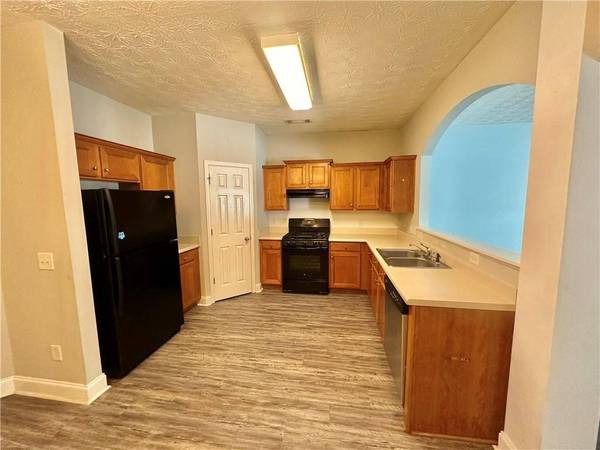 41 Hidden Hickory CT, Dawsonville, GA 30534