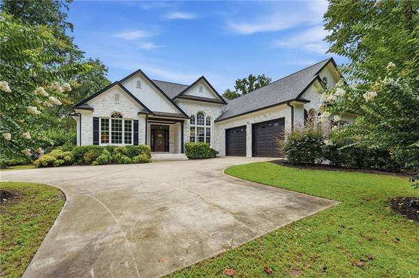 8665 Bay DR, Gainesville, GA 30506