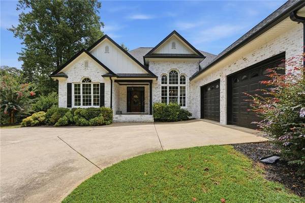 8665 Bay DR, Gainesville, GA 30506