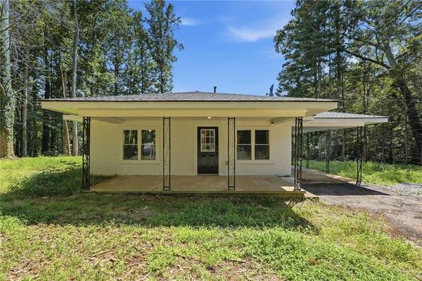 2952 Cavender Creek RD