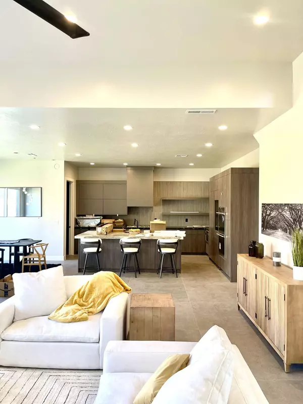 3175 E 2110 S, St George, UT 84790