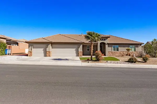 1024 N PAINTED CLOUD Place, Washington, UT 84780